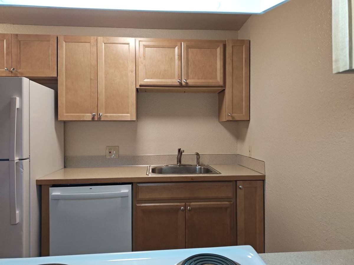 Apartment for rent at 1301 N 26th St, Mount Vernon, WA 98273