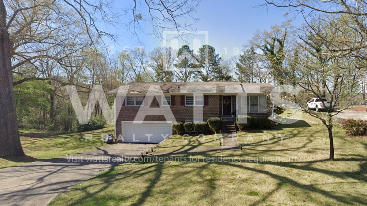 House for rent at 1624 Magnolia St, Gardendale, AL 35071
