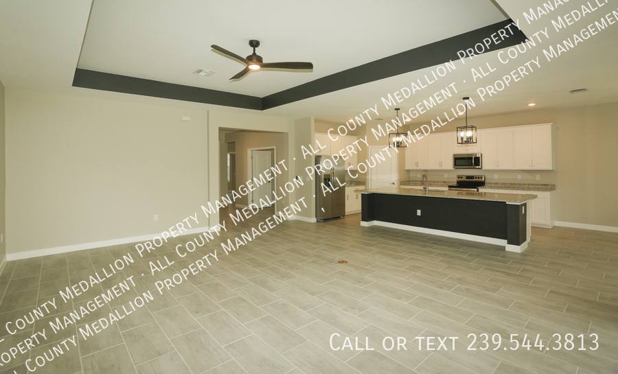 House for rent at 11380 Canopy Loop, Fort Myers, FL 33913