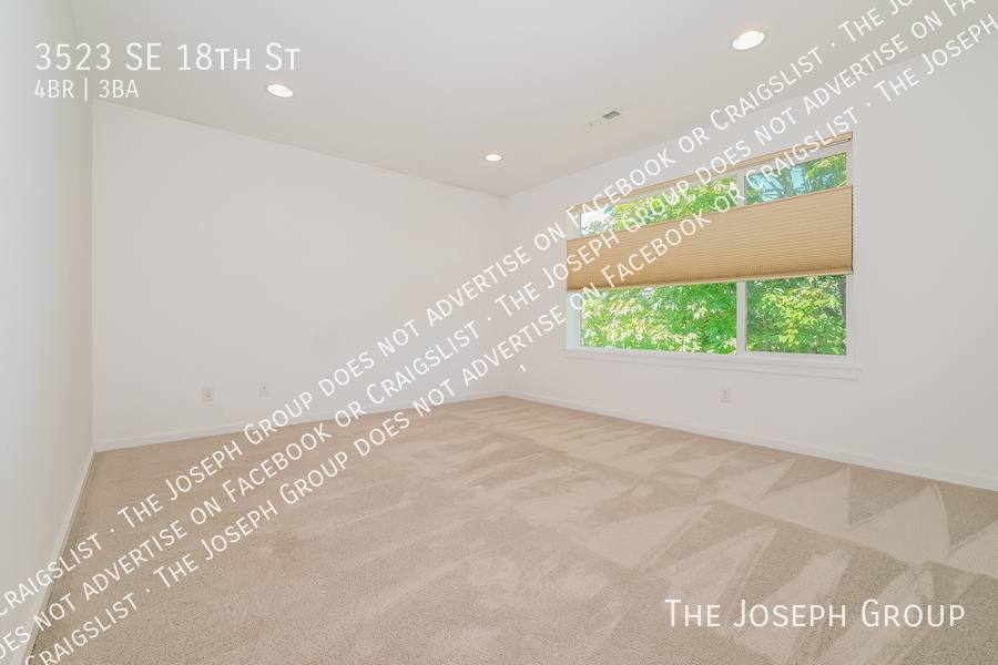 House for rent at 3523 SE 18th St, Renton, WA 98058