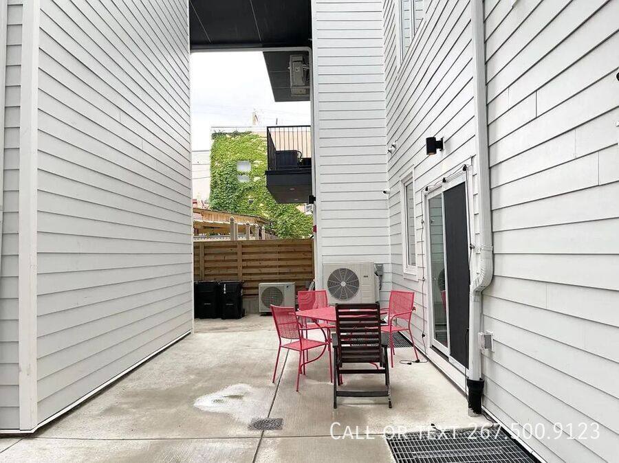 Apartment for rent at 1309-11 Hope St #1, Philadelphia, PA 19122