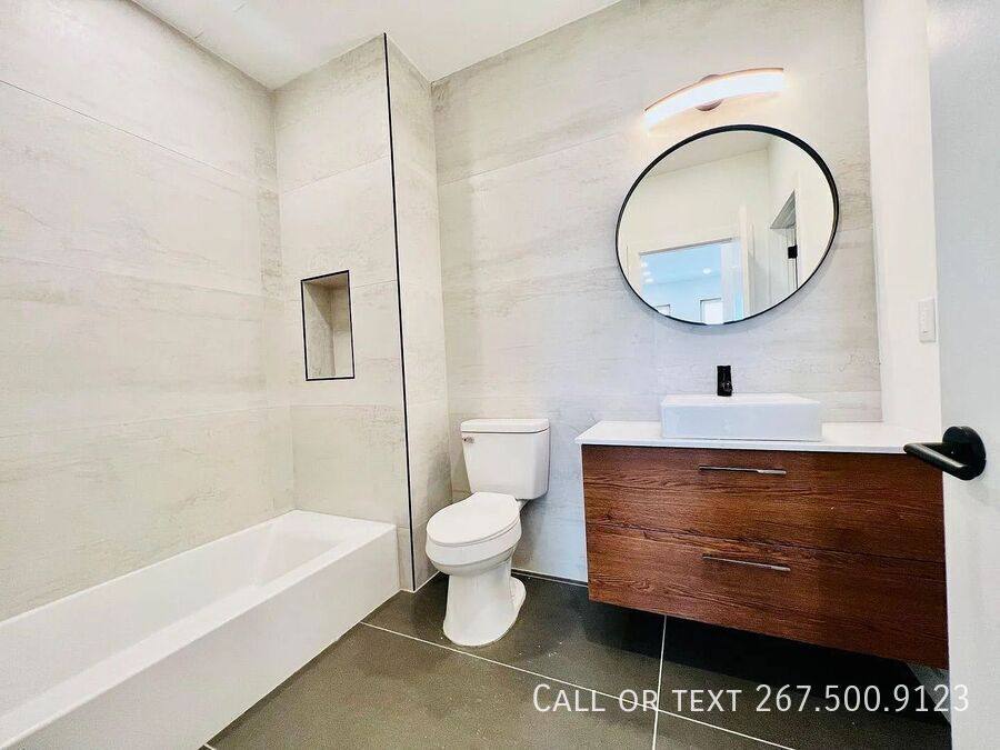 Apartment for rent at 1309-11 Hope St #1, Philadelphia, PA 19122