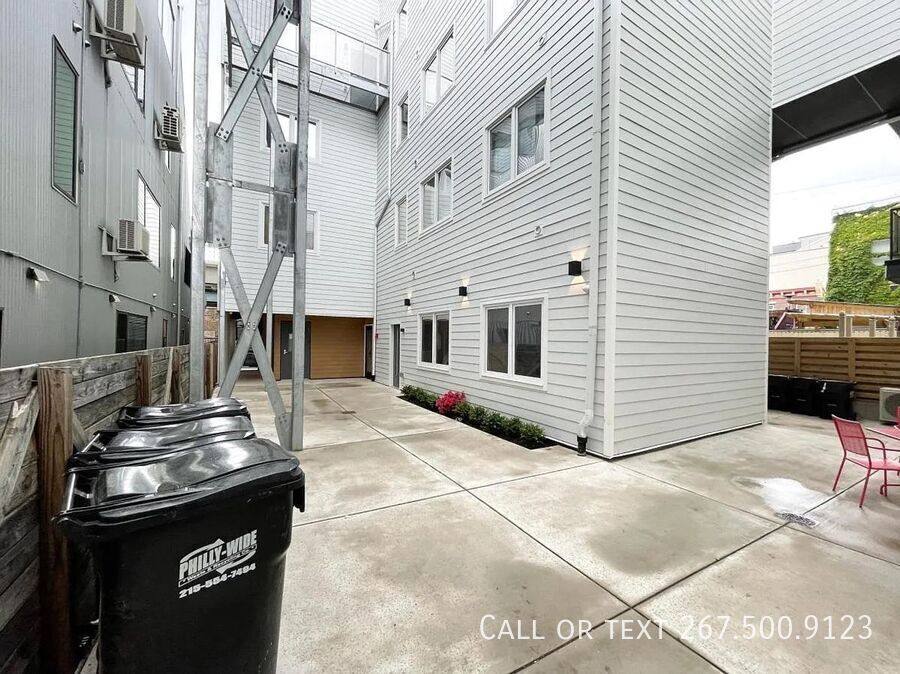 Apartment for rent at 1309-11 Hope St #1, Philadelphia, PA 19122