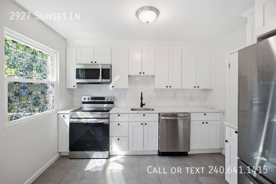Townhouse for rent at 2927 Sunset Lane, Suitland, MD 20746