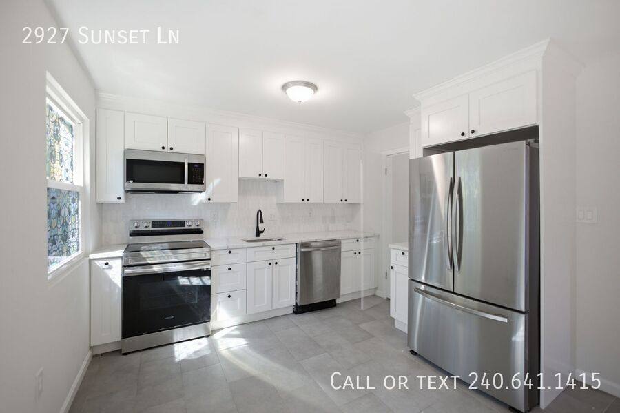 Townhouse for rent at 2927 Sunset Lane, Suitland, MD 20746