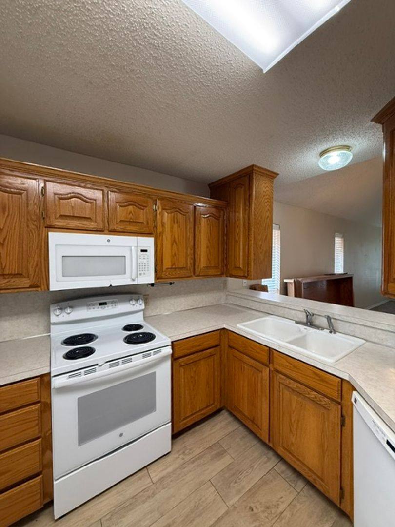 House for rent at 1097 Lytle Creek Dr, Abilene, TX 79602