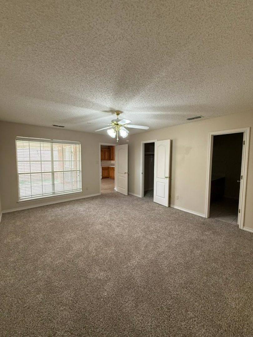 House for rent at 1097 Lytle Creek Dr, Abilene, TX 79602