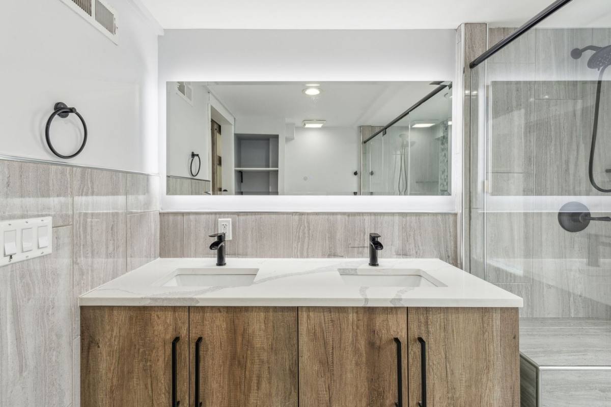 House for rent at 1450 N Marston St, Philadelphia, PA 19121