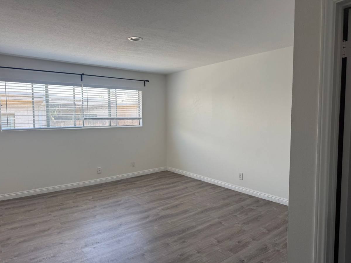 Apartment for rent at 4646 Natick Ave, Sherman Oaks, CA 91403