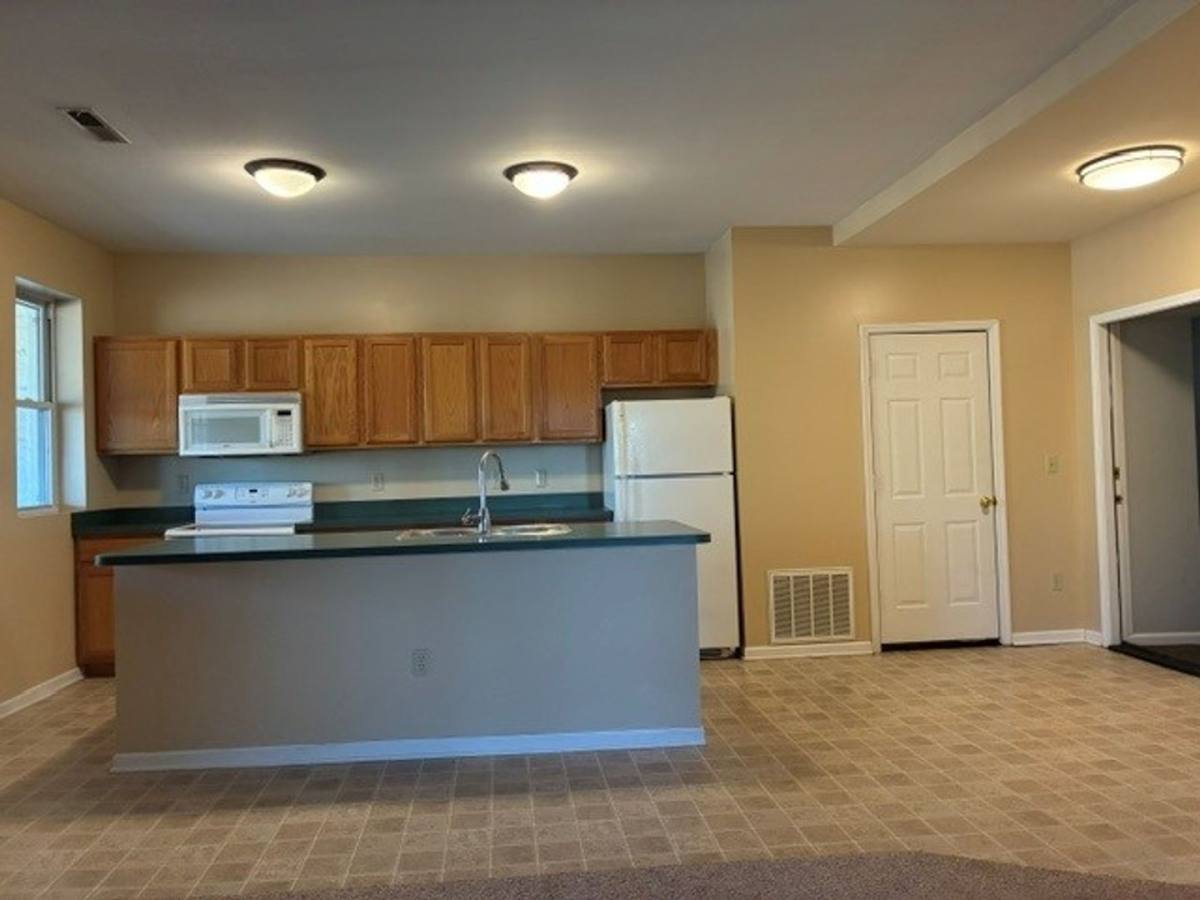 Apartment for rent at 104 E Walworth St, Delavan, WI 53115