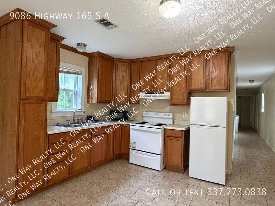 House for rent at 9086 Highway 165 S #A, Woodworth, LA 71485