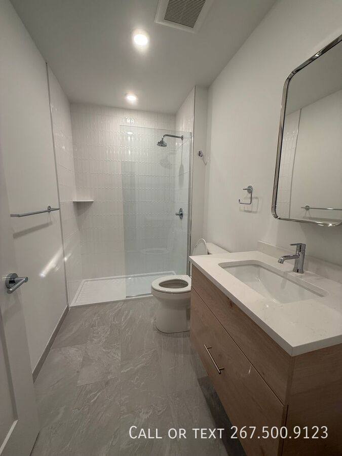 Apartment for rent at 922 N Broad St #2S, Philadelphia, PA 19130