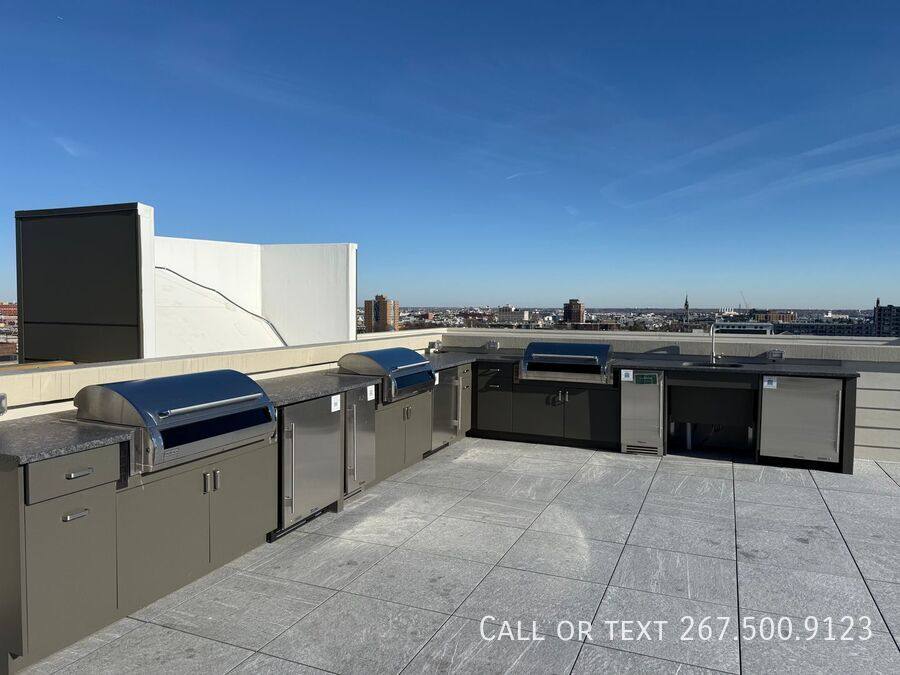 Apartment for rent at 922 N Broad St #2S, Philadelphia, PA 19130