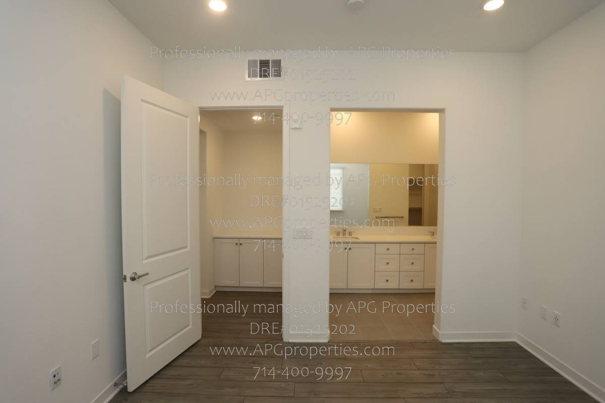 Apartment for rent at 1851 Union St #6, Anaheim, CA 92805