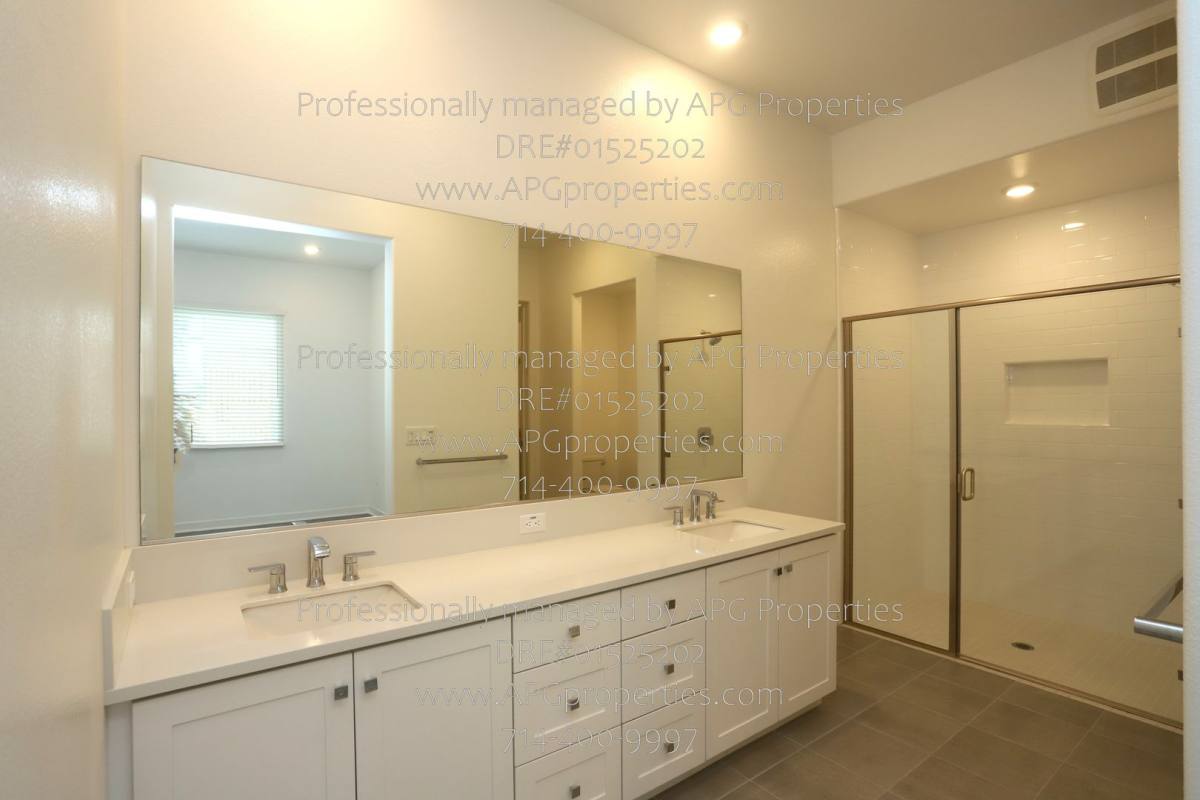 Apartment for rent at 1851 Union St #6, Anaheim, CA 92805