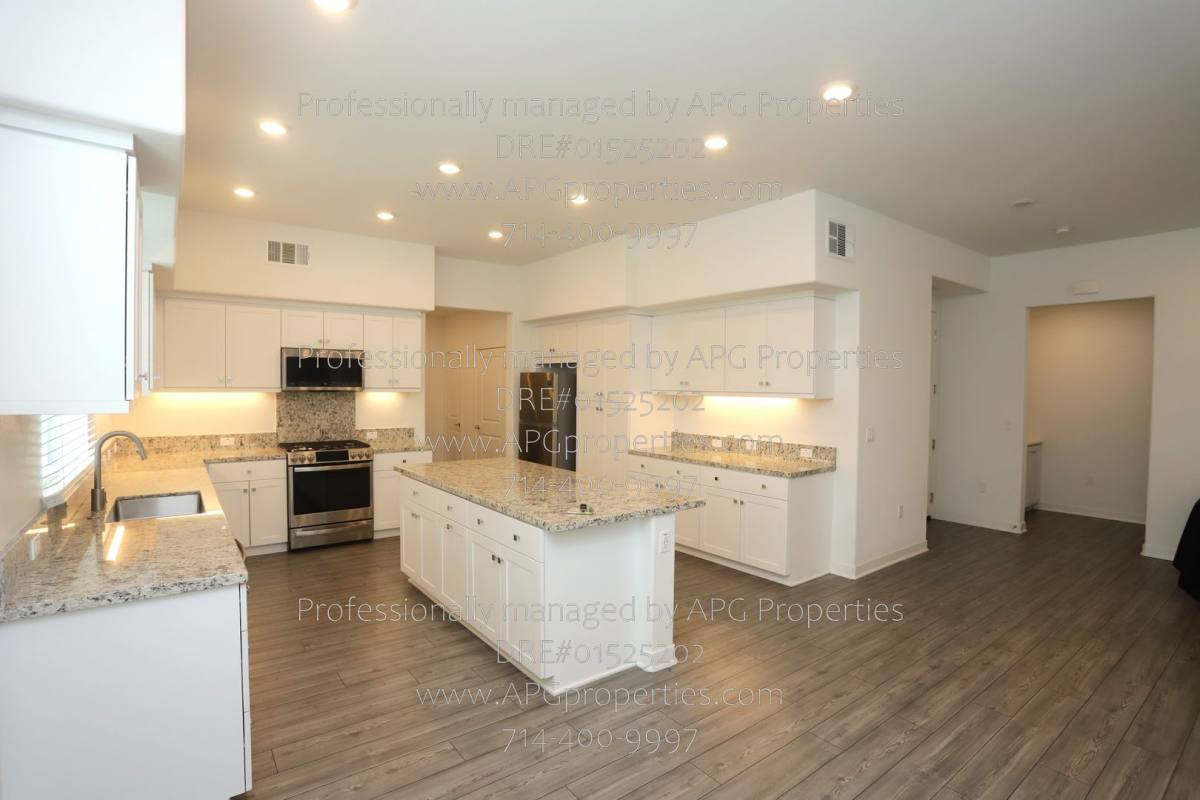 Apartment for rent at 1851 Union St #6, Anaheim, CA 92805