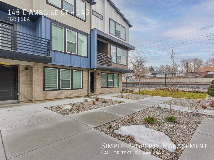 Townhouse for rent at 143 E Amboise Court #143, Sandy, UT 84070