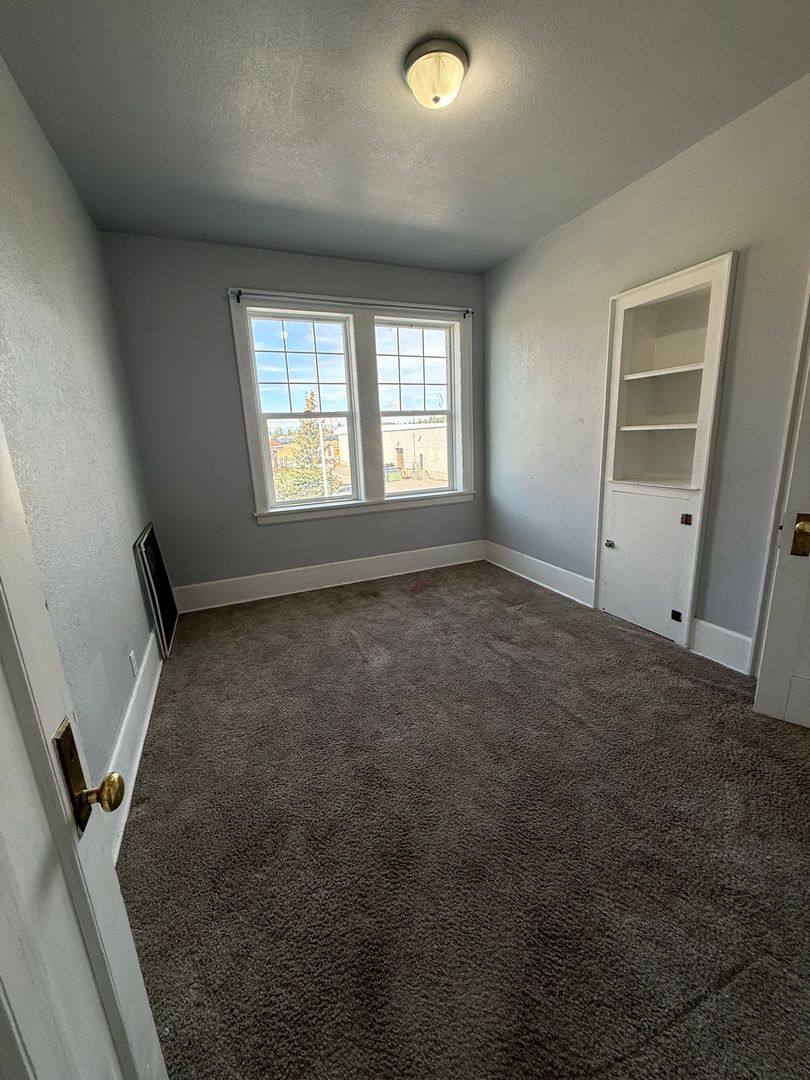 Apartment for rent at 1002 S Montana, Butte, MT 59701