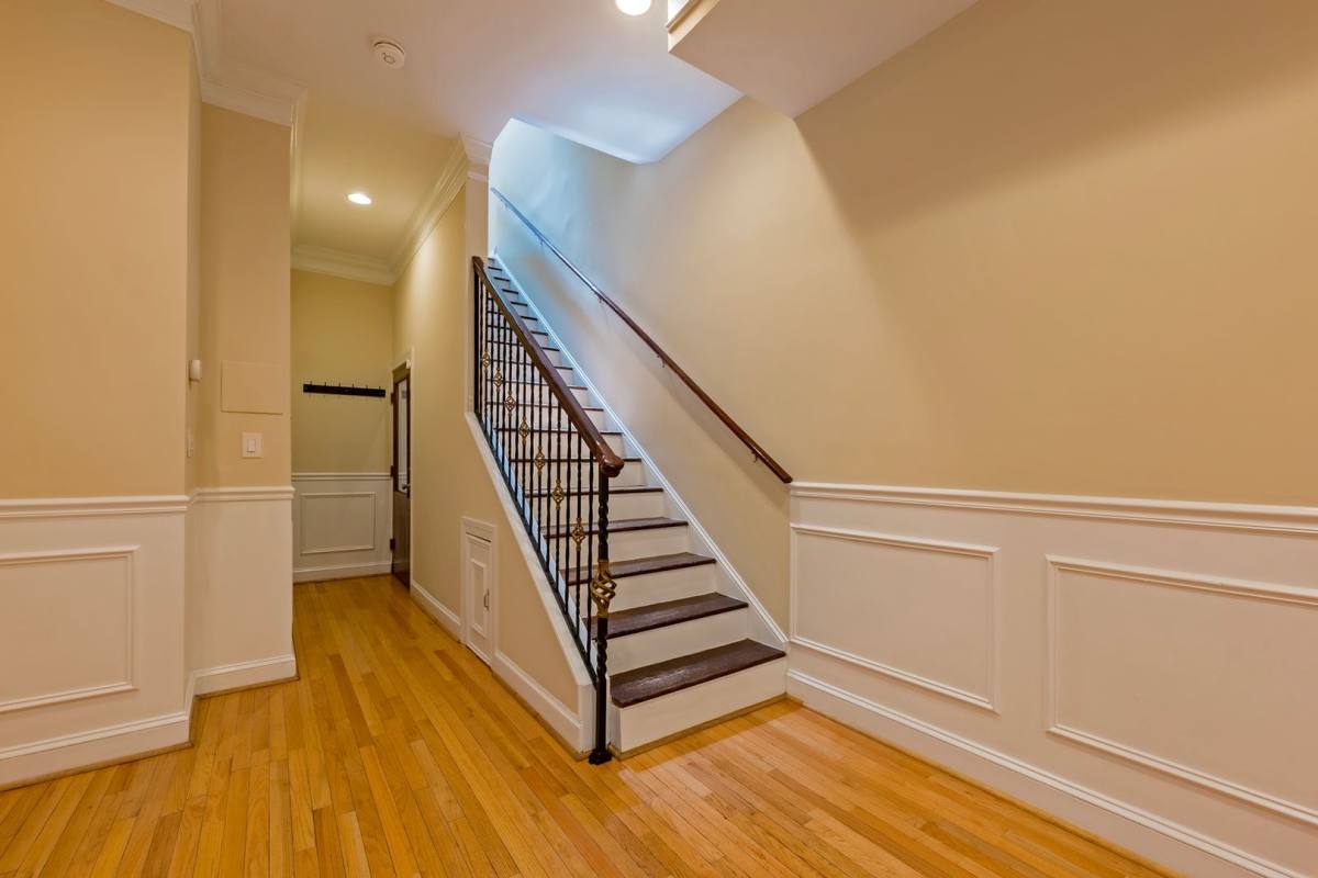 House for rent at 45 R St #NW, Washington, DC 20001