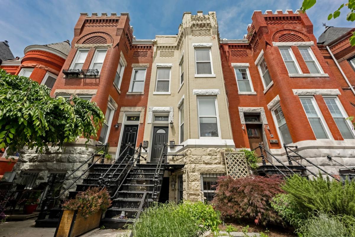 House for rent at 45 R St #NW, Washington, DC 20001