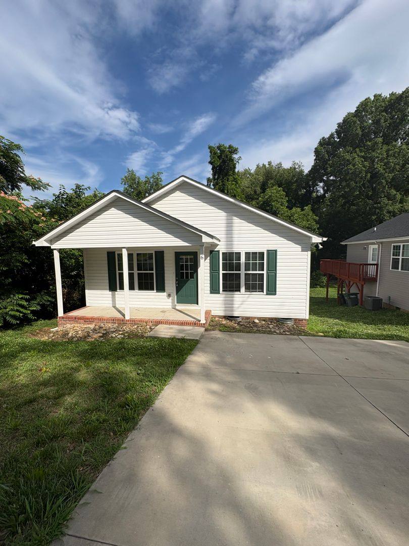 House for rent at 6 Meadowview Ave SW, Concord, NC 28027