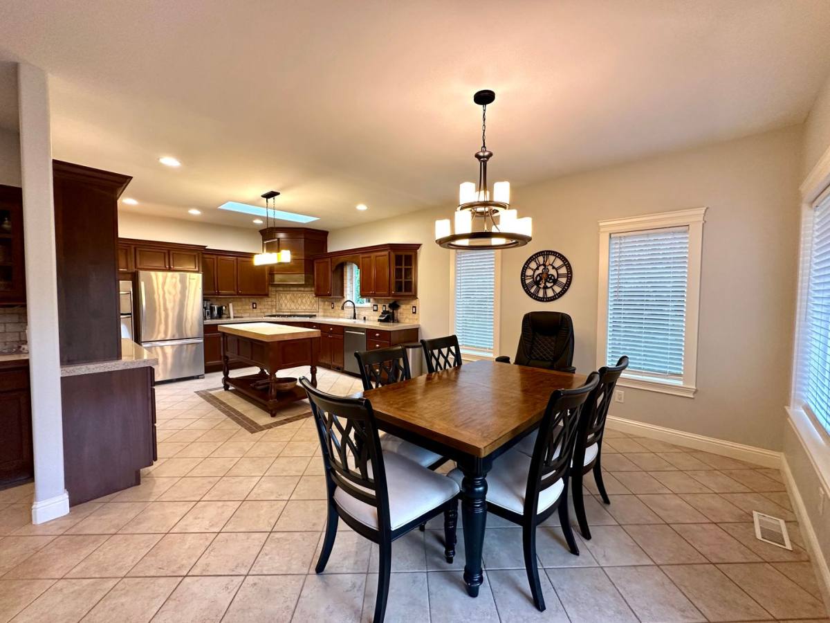 House for rent at 4448 Castlerock Dr, Blaine, WA 98230