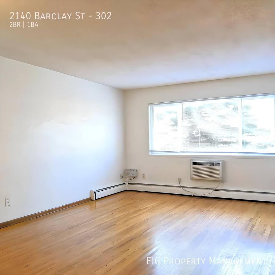 Apartment for rent at 2140 Barclay St #302, Saint Paul, MN 55109