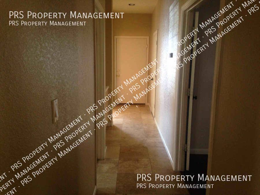 House for rent at 629 S Oak St, Gilbert, AZ 85233
