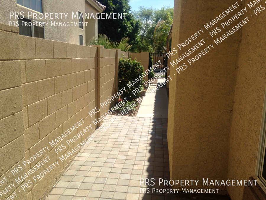 House for rent at 629 S Oak St, Gilbert, AZ 85233