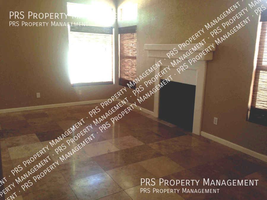 House for rent at 629 S Oak St, Gilbert, AZ 85233