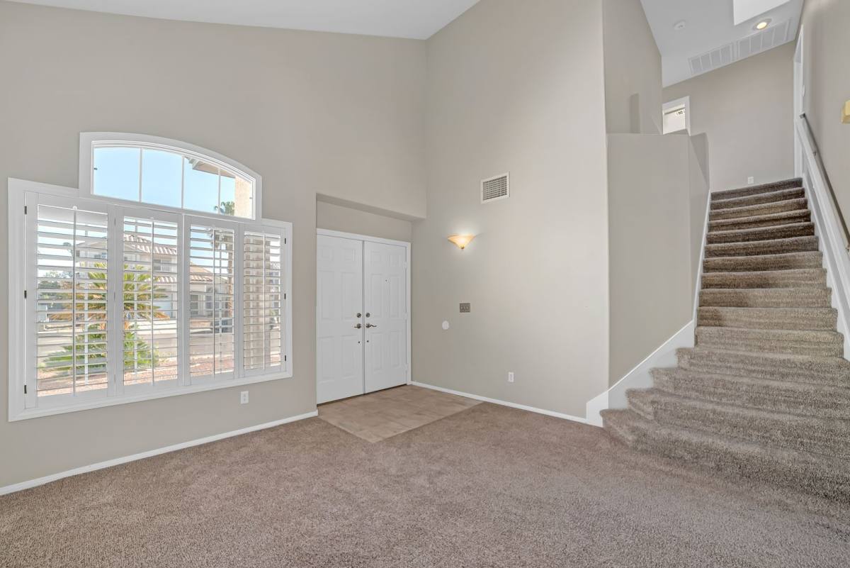House for rent at 8133 Kentshire Dr, Las Vegas, NV 89117