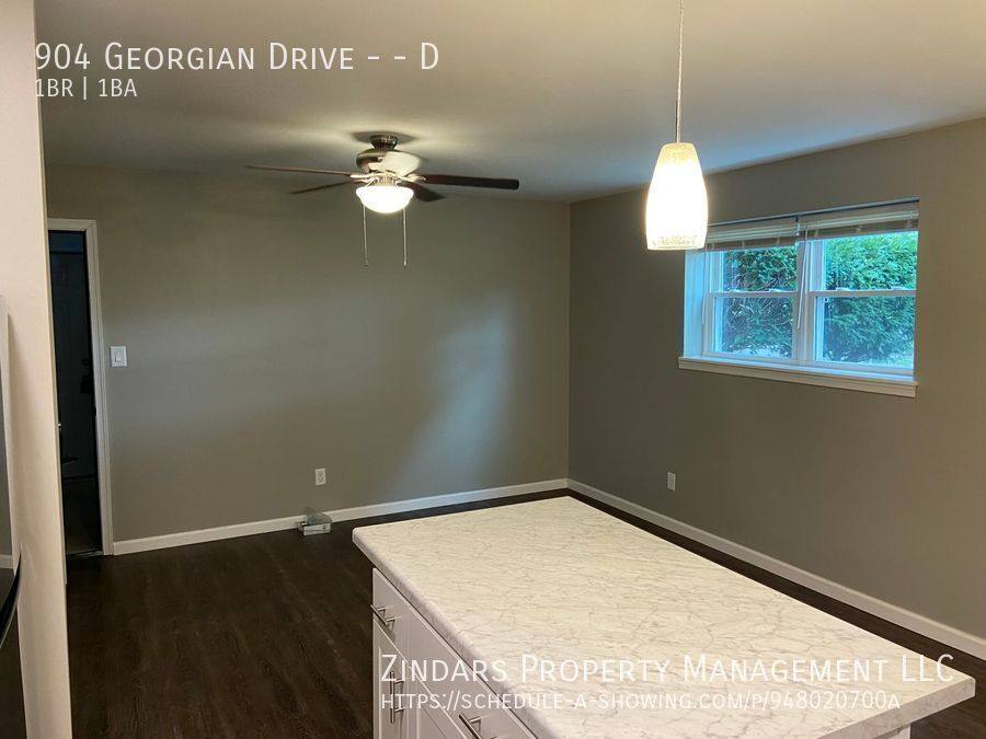 Apartment for rent at 904 Georgian Dr #D, Danville, IL 61832