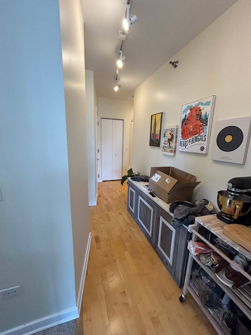 Condo for rent at 330 W Grand Ave #1701, Chicago, IL 60654