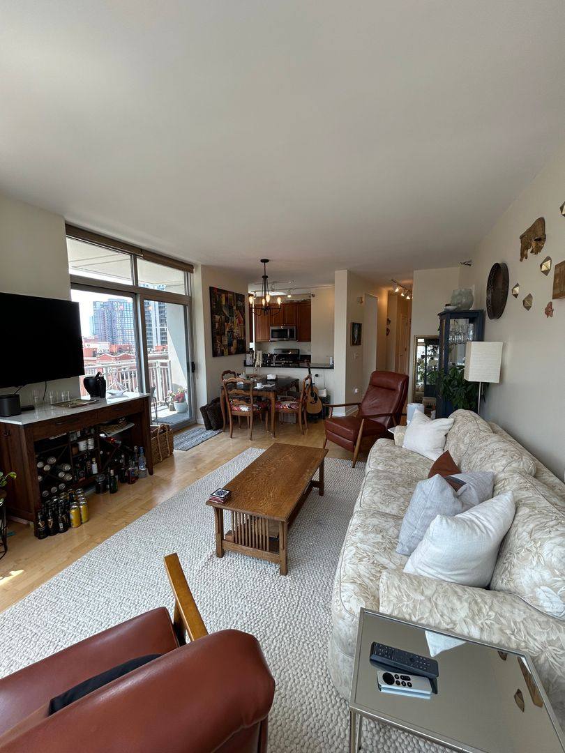 Condo for rent at 330 W Grand Ave #1701, Chicago, IL 60654