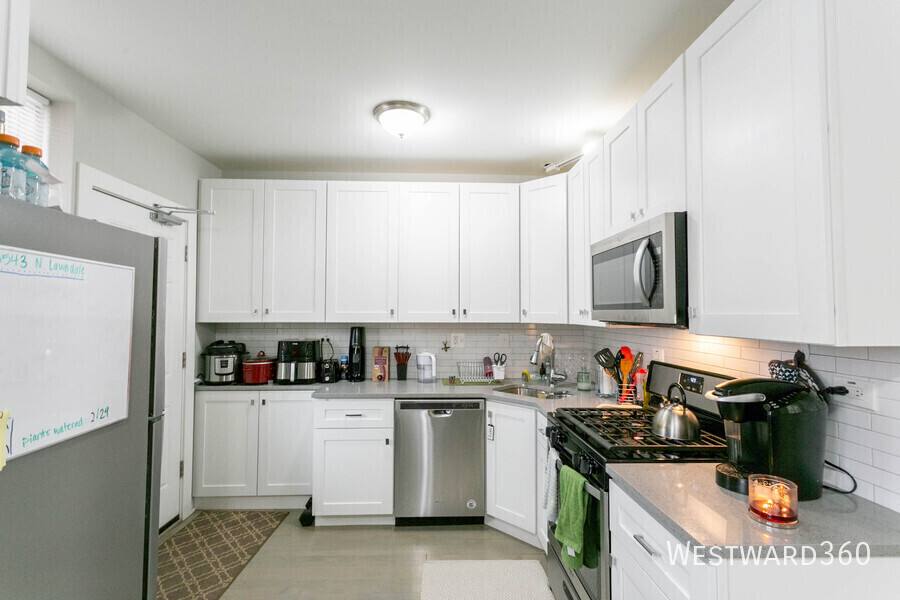 Condo for rent at 3543 N Lawndale Ave #1, Chicago, IL 60618