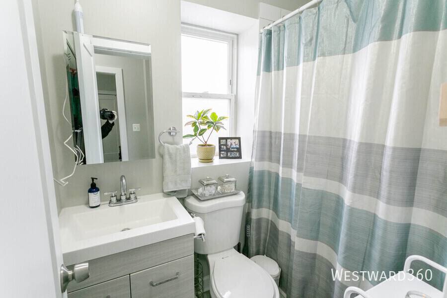 Condo for rent at 3543 N Lawndale Ave #1, Chicago, IL 60618