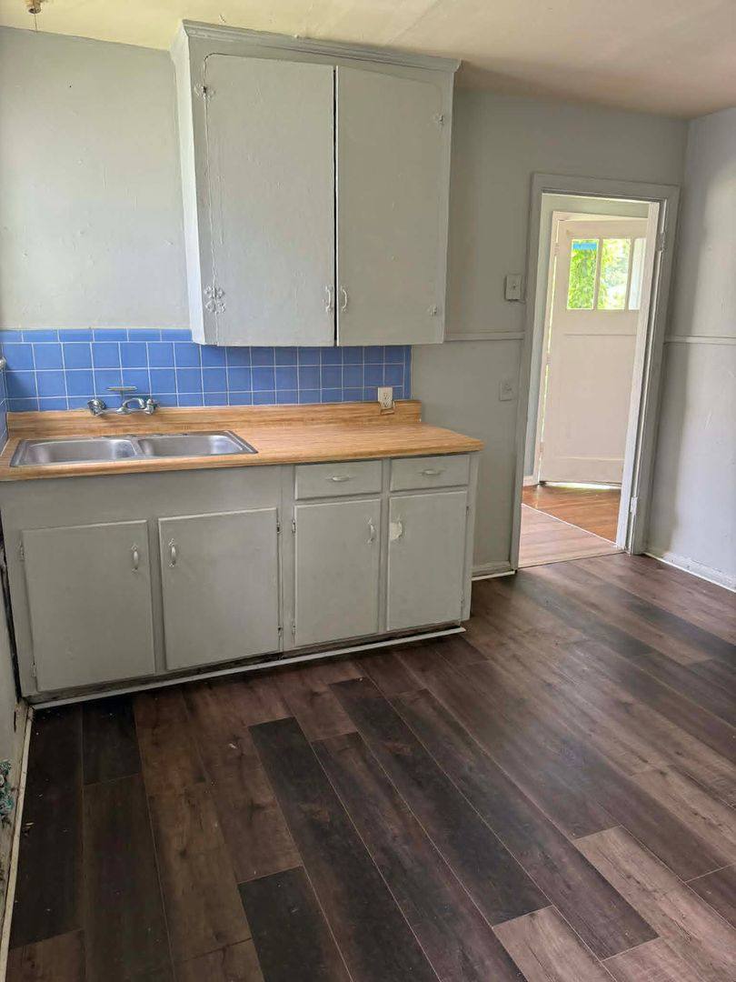 House for rent at 3612 Michigan Blvd, Shreveport, LA 71109
