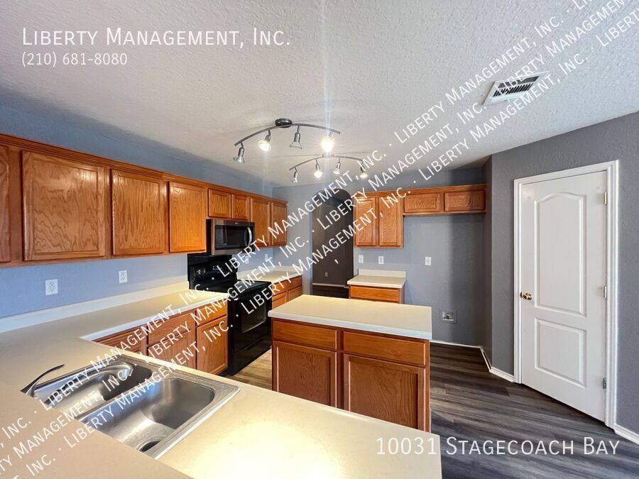 House for rent at 10031 Stagecoach Bay, San Antonio, TX 78254
