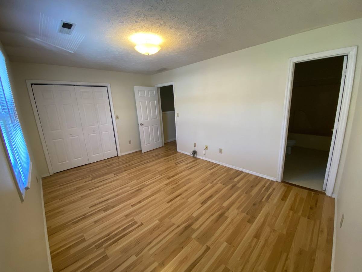 Townhouse for rent at 434 W Northlane Dr, Bloomington, IN 47404
