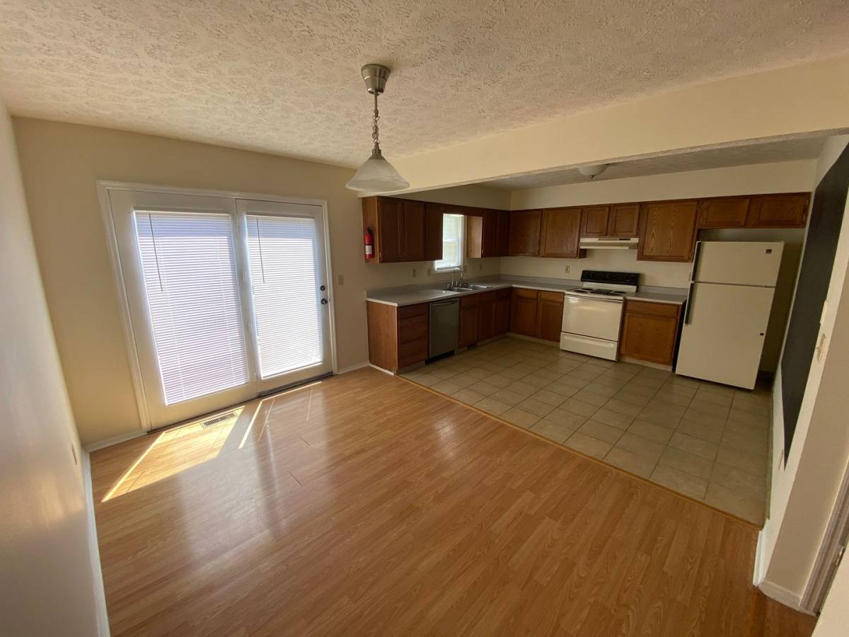 Townhouse for rent at 434 W Northlane Dr, Bloomington, IN 47404