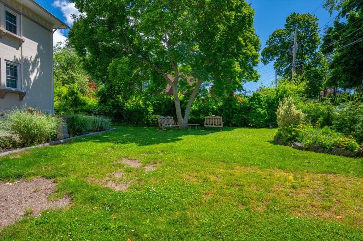 House for rent at 116 Soundview Ave, Mamaroneck, NY 10543