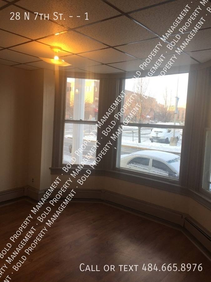 Apartment for rent at 28 N 7th St #1, Lebanon, PA 17046
