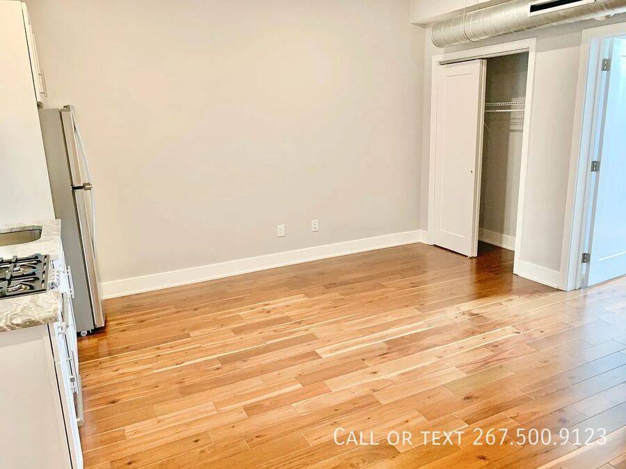 Apartment for rent at 1001 S 4th St #19, Philadelphia, PA 19147
