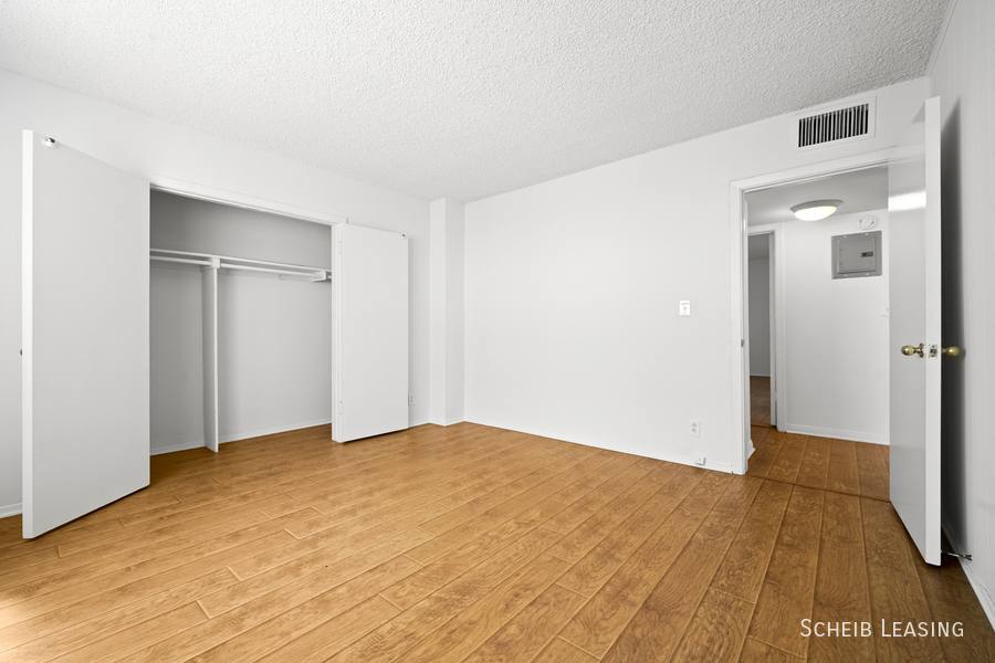 Apartment for rent at 221 S Reeves Dr #204, Beverly Hills, CA 90212