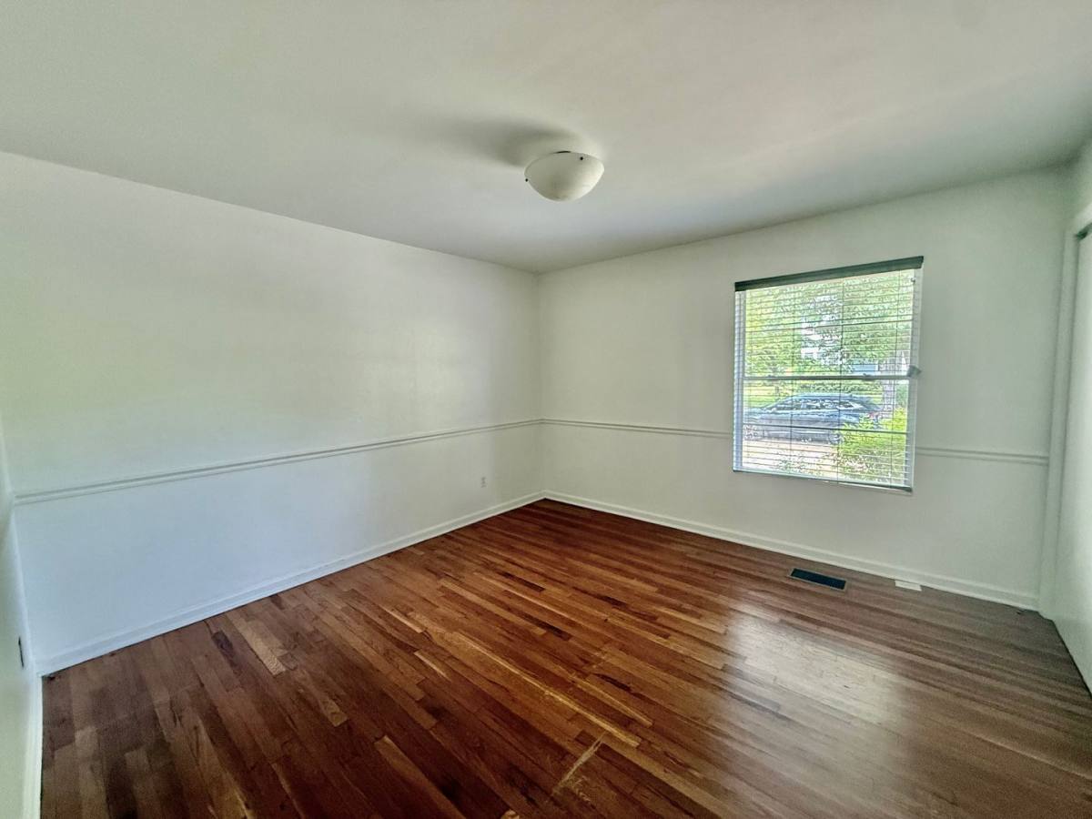 Apartment for rent at 514 Ferry St NE, Decatur, AL 35601