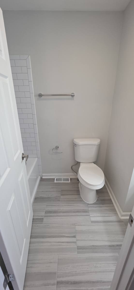 Townhouse for rent at 111 N Janney St, Baltimore, MD 21224