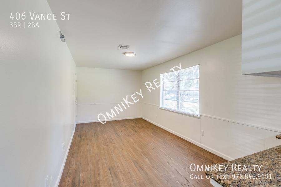 House for rent at 406 Vance St, League City, TX 77573