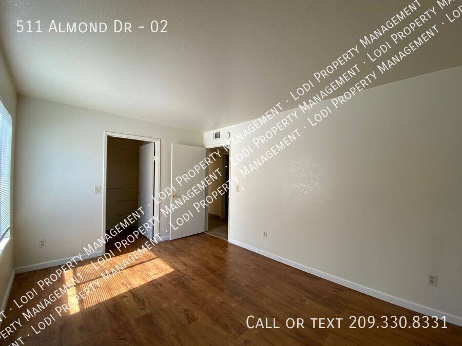 Apartment for rent at 511 Almond Dr #2, Lodi, CA 95240