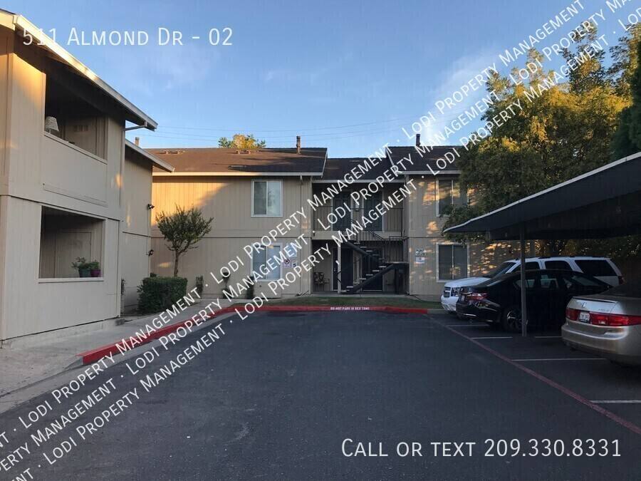 Apartment for rent at 511 Almond Dr #2, Lodi, CA 95240
