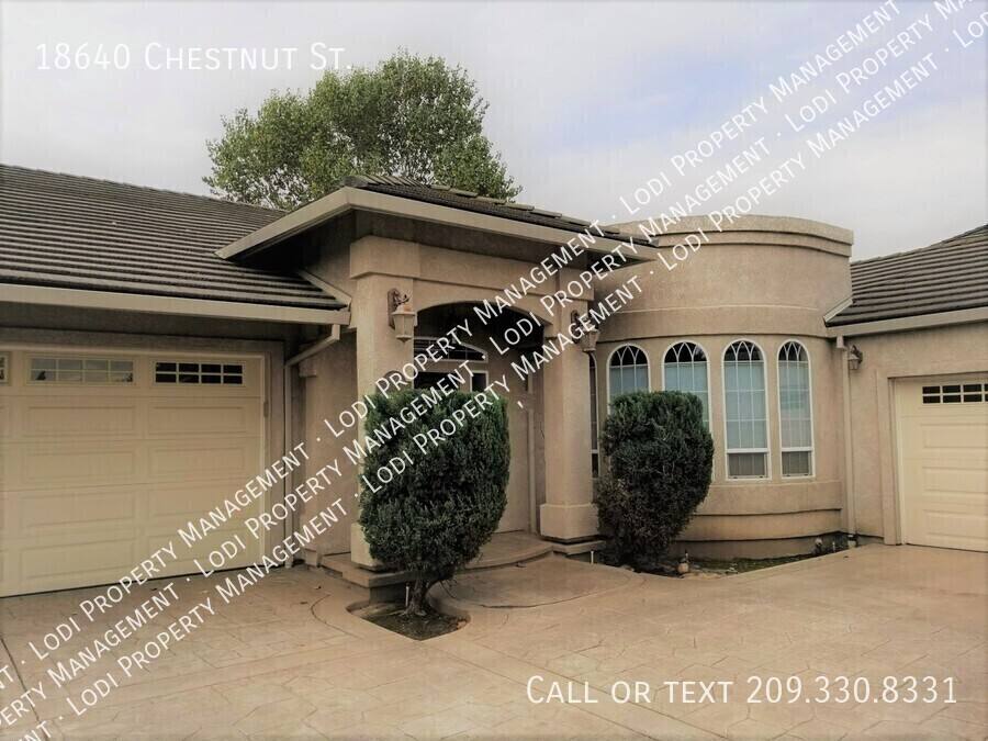 Apartment for rent at 18640 Chestnut St, Woodbridge, CA 95258